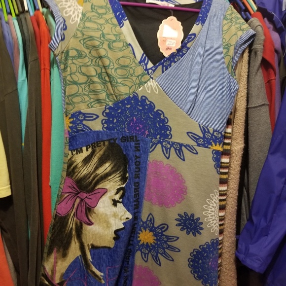 Boutique Dresses - Picture 2 of 4